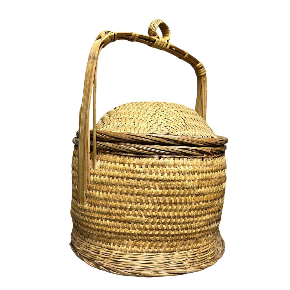 Vintage Chinese Wedding Basket 12” woven bamboo rattan wicker rice storage Asian